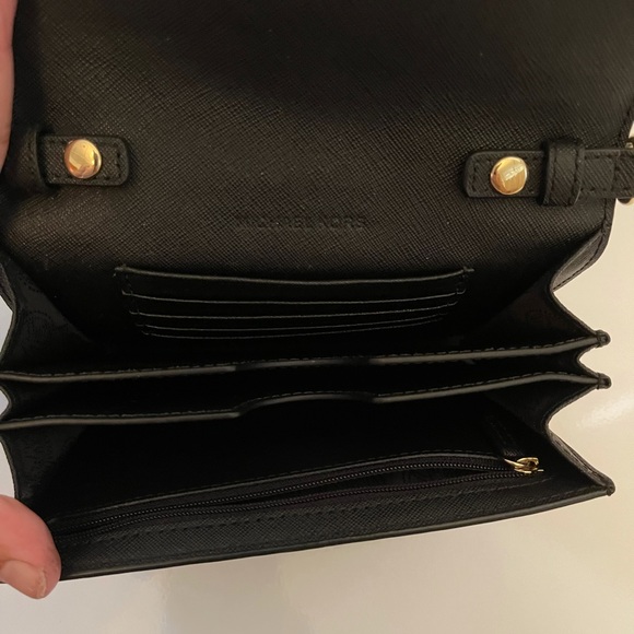 Michael Kors Crossbody - Picture 2 of 3